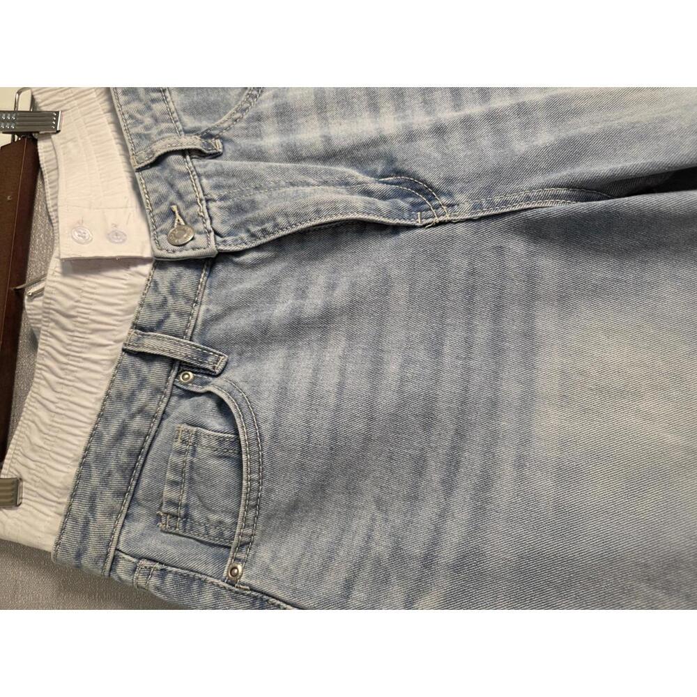 Playboy Women Size 5, Light Wash Wide Leg Jeans/shorts Y2K with Bunny Logo - Picture 3 of 10